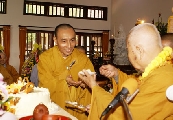 Geburtstags Fotos des Obersten Abtes Zen Meister Thich Thanh Tu
